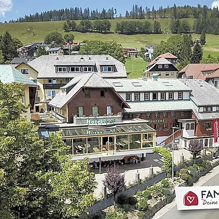 Engel - Familotel Hochschwarzwald 4* Todtnau